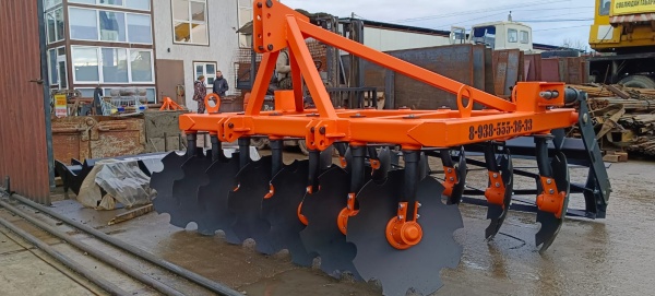 Борона дисковая навесная БДН 2,4х2Н с амортизаторами катка, 14 рабочих органов купить в Грозном – «БДН-АгроКубань», 3