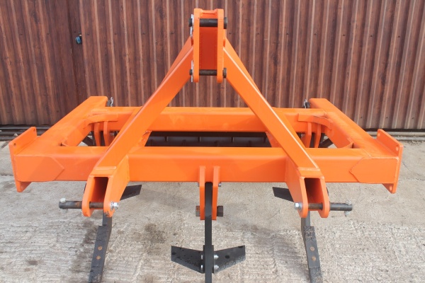 Плуг чизельный ПЧН-1,6 с зубчатым катком купить в Грозном – «БДН-АгроКубань», 5