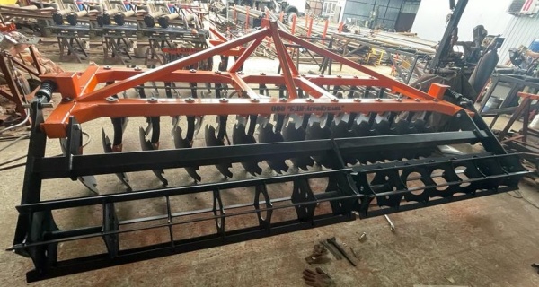 Борона дисковая навесная БДН 4х2Н, 26 рабочих органов купить в Грозном – «БДН-АгроКубань», 2