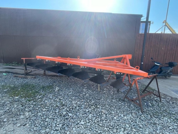 Плуг отвальный ПЛН 7-35 (7 корпусов) купить в Грозном – «БДН-АгроКубань», 5