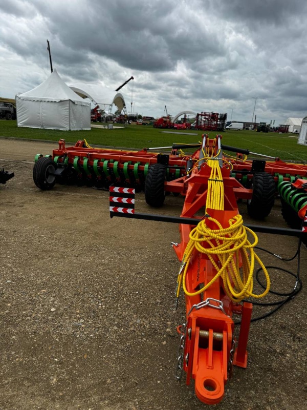 Лущильник мульчировщик дисковый прицепной «АВРОРА» ЛД-8Л (евро-складывание) ЛАФЕТ купить в Грозном – «БДН-АгроКубань», 4
