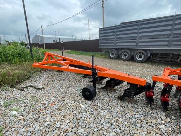 Плуг отвальный ПЛН 7-35 (7 корпусов) купить в Грозном – «БДН-АгроКубань», 2